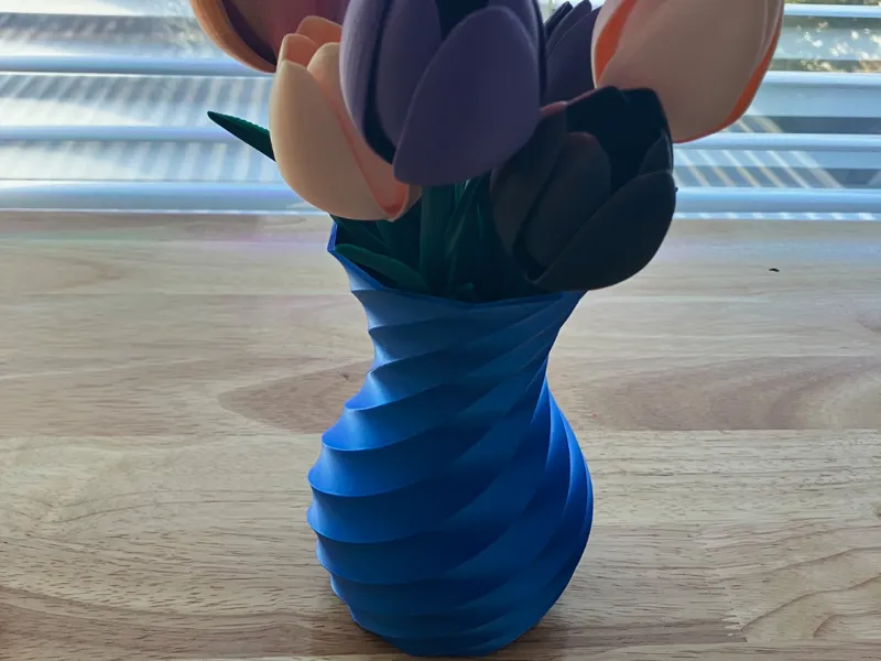 Swirly Vase 