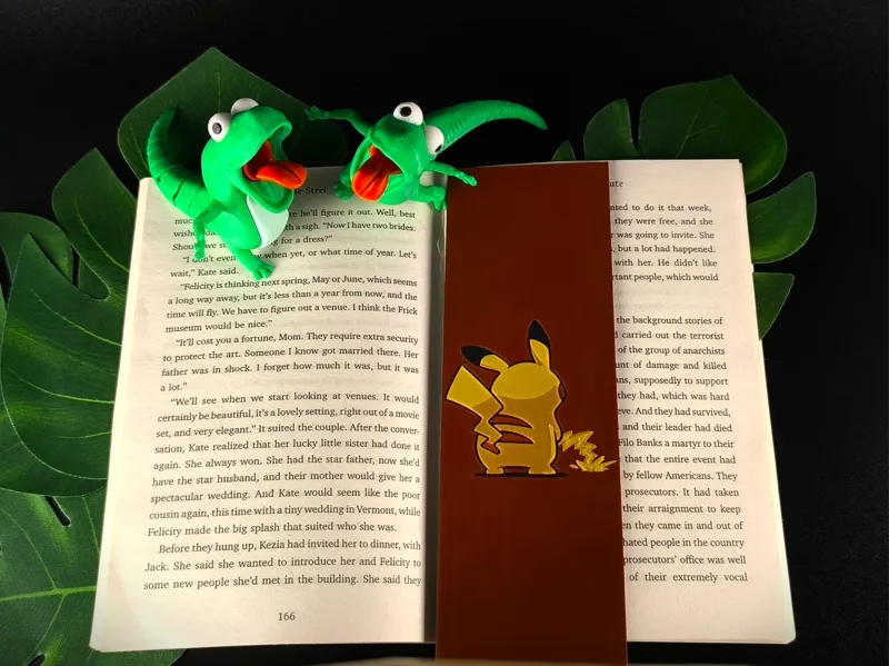 Peekachu | Pikachu Bookmark