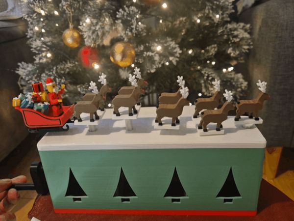 https://makerworld.bblmw.com/makerworld/model/USdb7017bf41b25/design/2025-12-21_28448716e547c8.gif