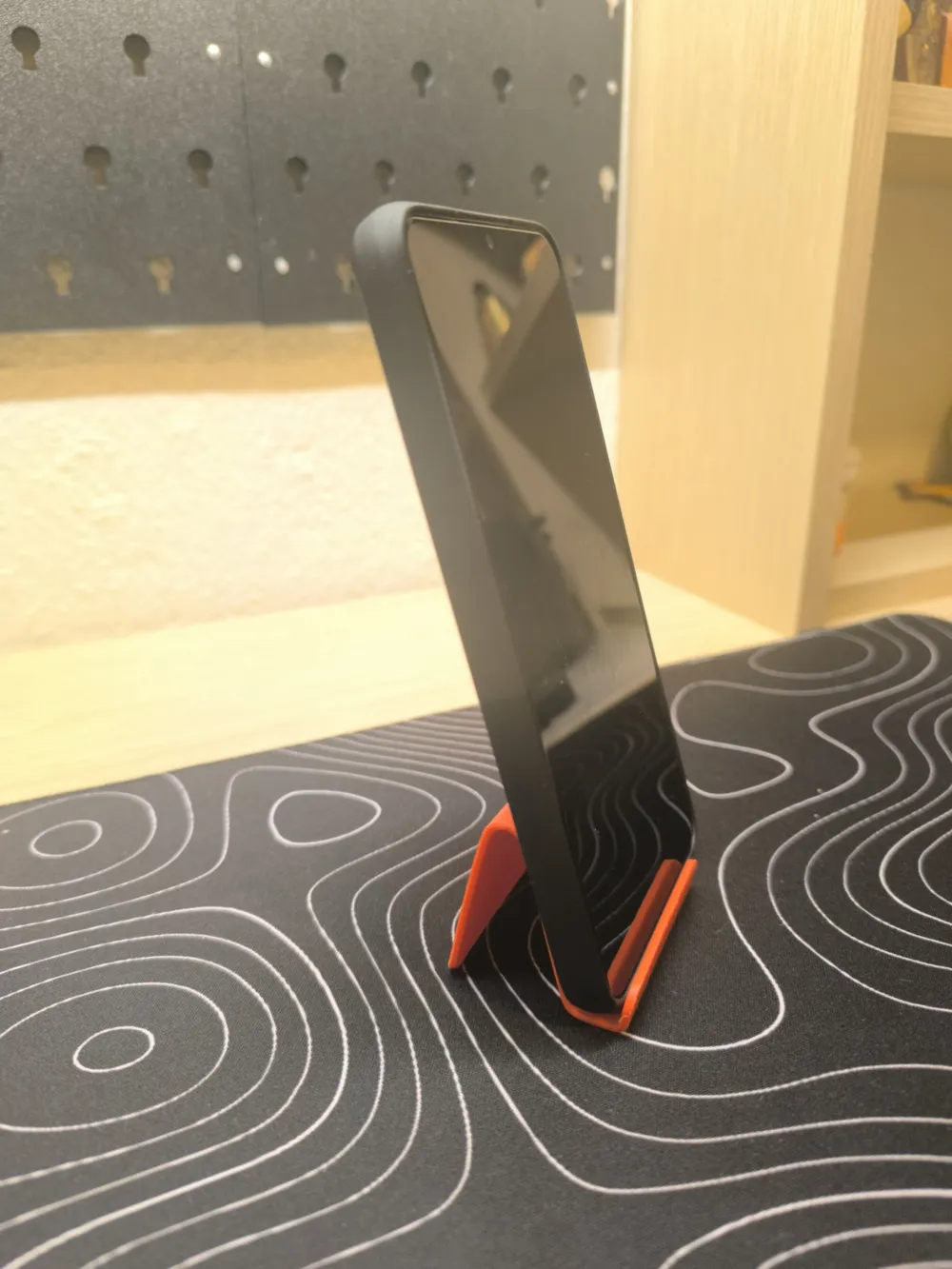 Phone Stand - Free 3D Print Model - MakerWorld