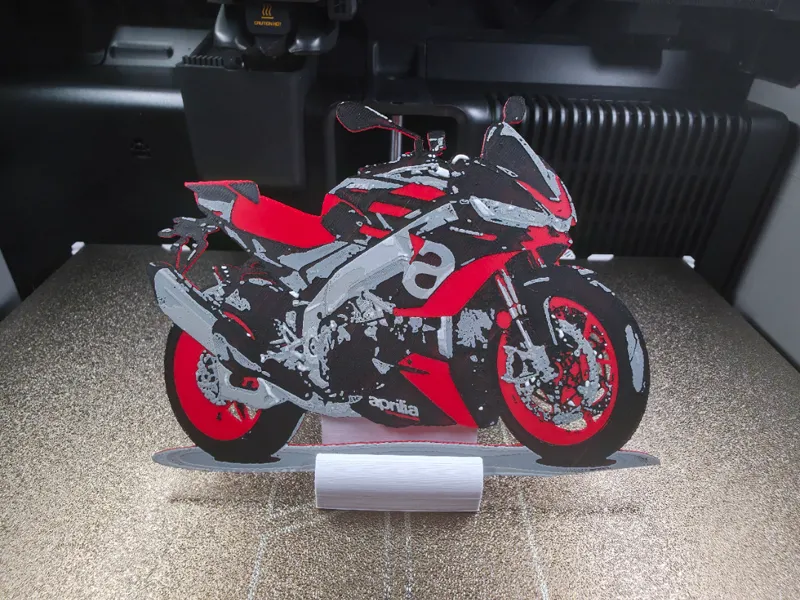 Aprilia Tuono V4 - HueForge