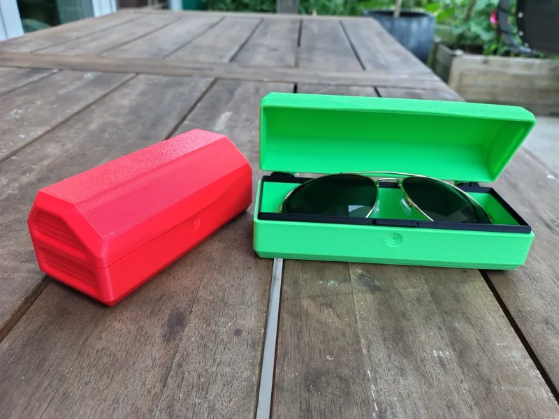 glasses case (print in place)