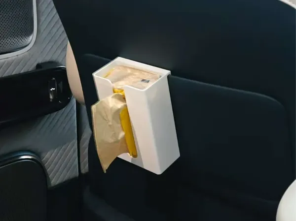 Boîte à mouchoirs pour voiture