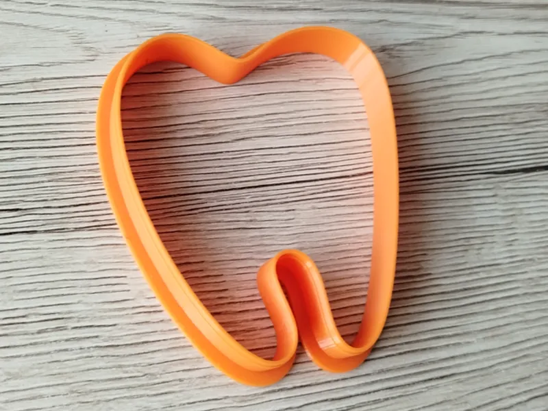 Tooth cookie cutter