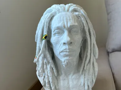 Busto Bob Marley