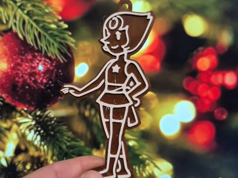 Pearl Steven Universe Gingerbread Ornament