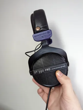 Beyerdynamic DT 770/880/990 Slider Repl. w/ Logo