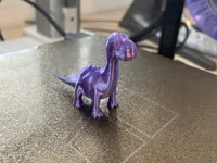 Mini brontosaure détaillé — photo 2