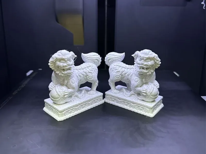 绣球狮子一对