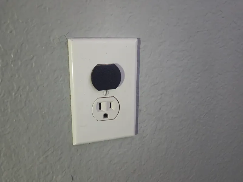 Outlet Cover USA