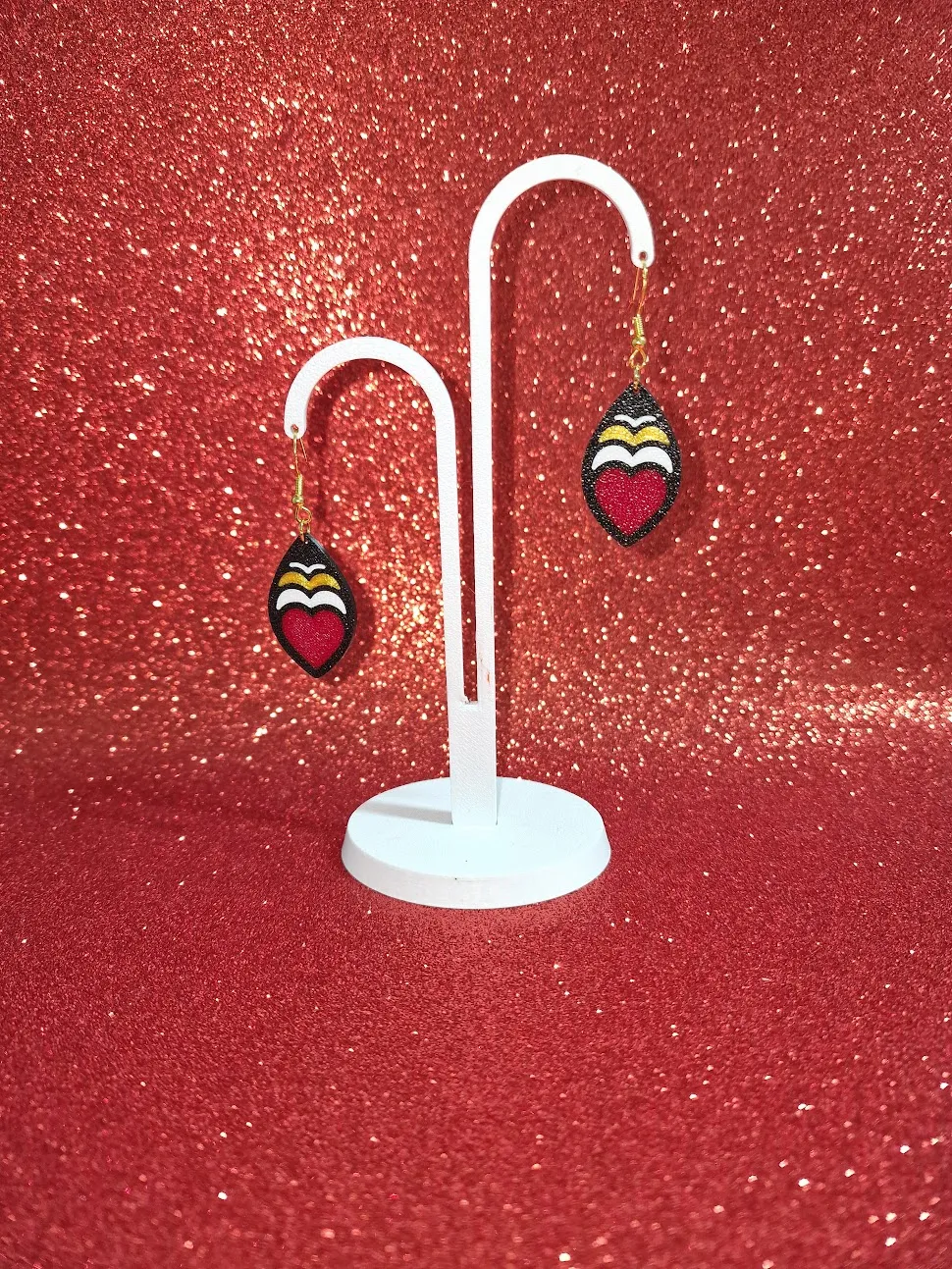 Sunset hearts earrings view 3