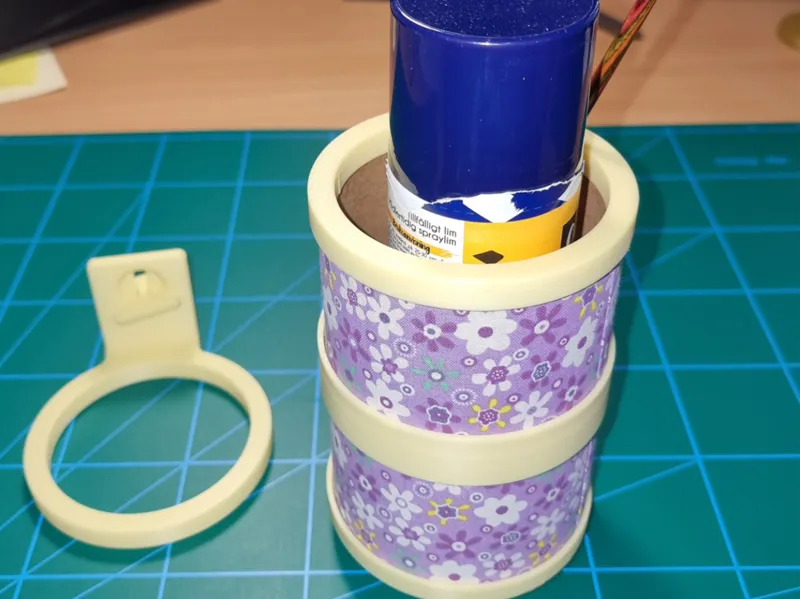 Decor container