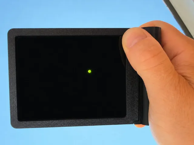 Porta vetrino per eclissi solare