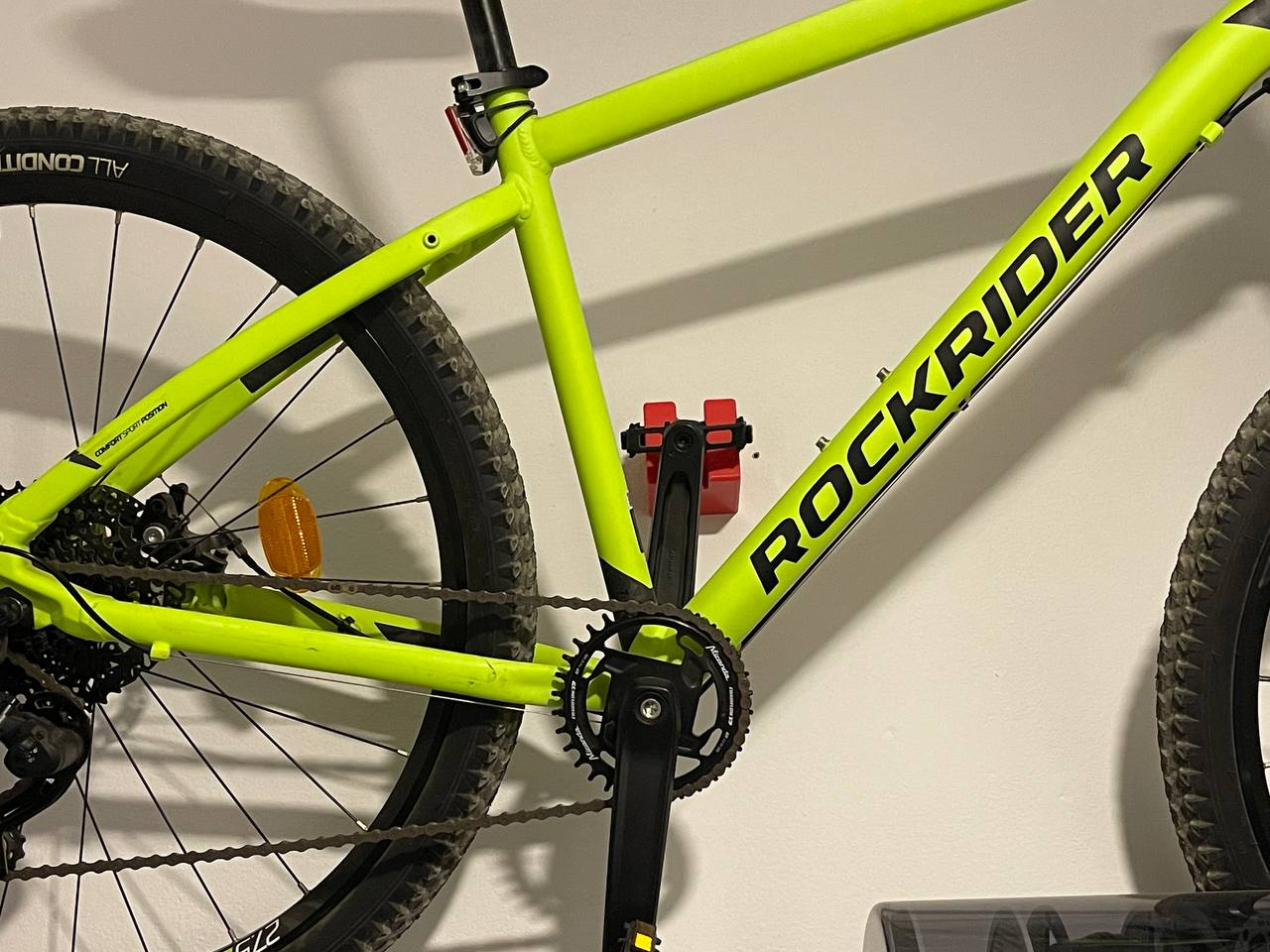 Minimalist Bike Pedal Wall Mount