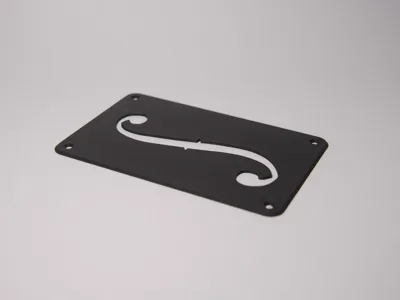 SLEEK STRAT BACKPLATE - VIOLIN F HOLE