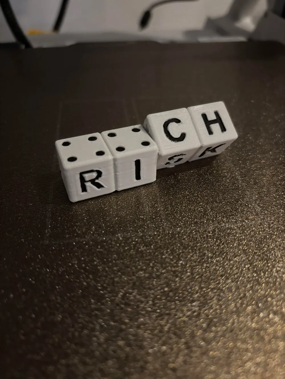 Rich Risk Dice by Simse MakerWorld: Download Free 3D Models