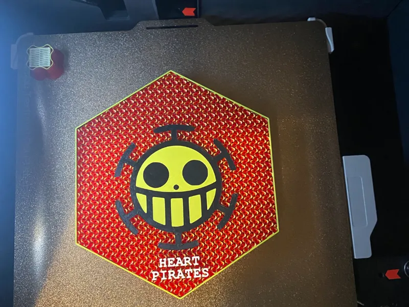 One Piece: Heart Pirates Jolly Rodger Hex Art