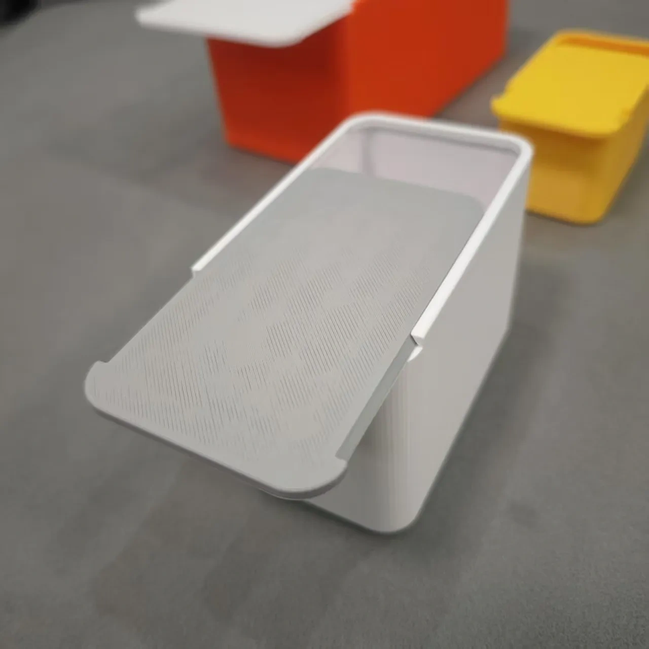 Miniatura 1 do modelo 3D 滑盖收纳盒