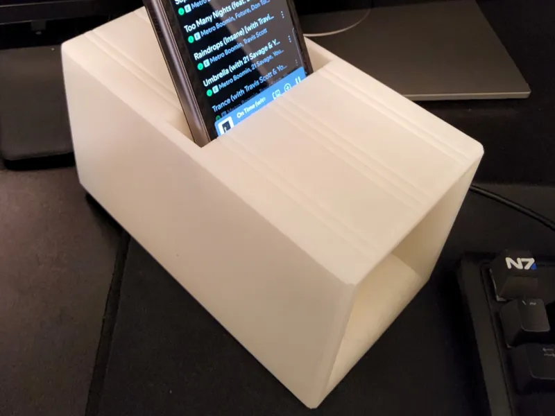 Phone Amplifier v3 - For Thicker Devices and Cases