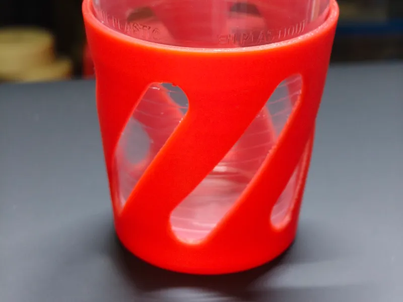 Anti-Tip Plastic Cup Holder