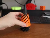 Cône fidget en spirale — photo 2