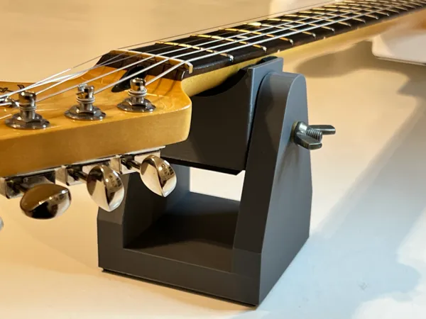 https://makerworld.bblmw.com/makerworld/model/USdbe69945226c46/design/2025-03-16_041960445278.jpg