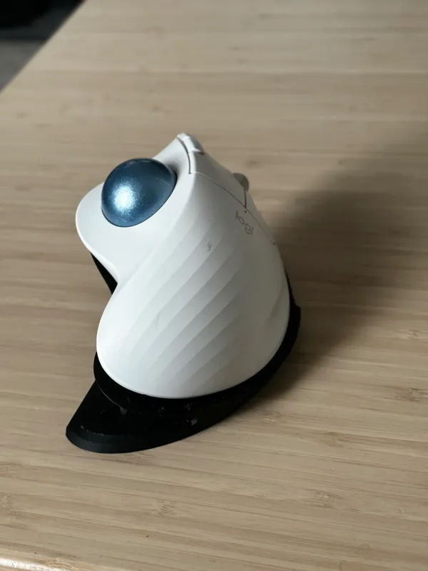 Support ergonomique 30° pour trackball Logitech M575