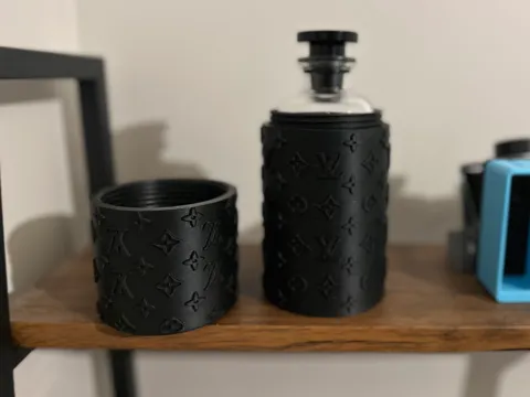 Soporte: 200ml LV Monogram Threaded Canister NOSUPPORT FAST — referencia de MakerWorld