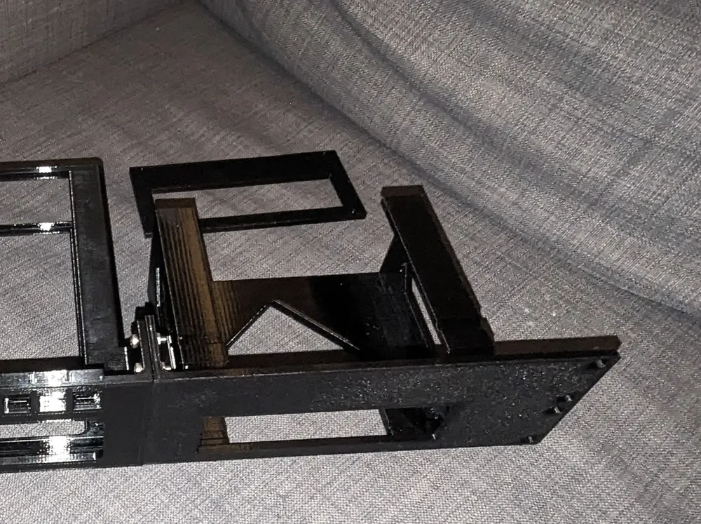 19" rack CWWK/Topton Mini PC mount 2u by stijn - MakerWorld