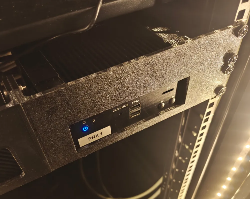 19" rack CWWK/Topton Mini PC mount 2u by stijn - MakerWorld