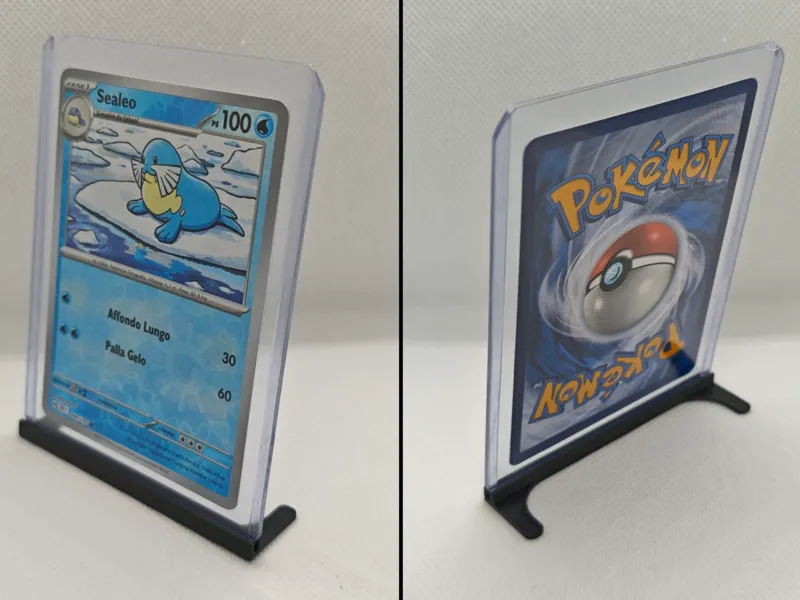 Minimal standard toploader card stand