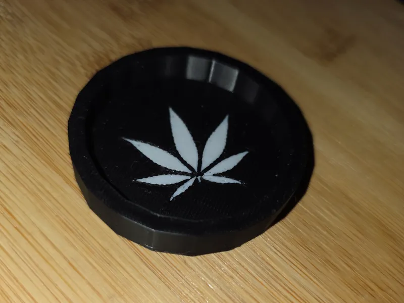 Simple Ashtray