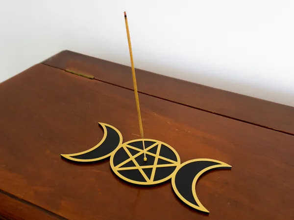 https://makerworld.bblmw.com/makerworld/model/USdbf3a328179fd3/design/2025-04-08_e287278b4055f8.png