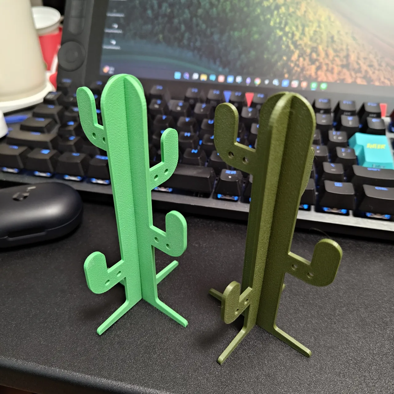 Cactus Ring & Earring Stand view 2