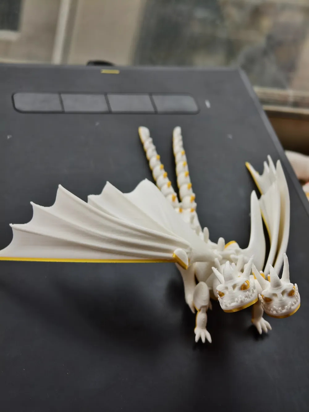 Spezielles Design, zweiköpfige Drachenfigur, dekoratives Sammlerstück