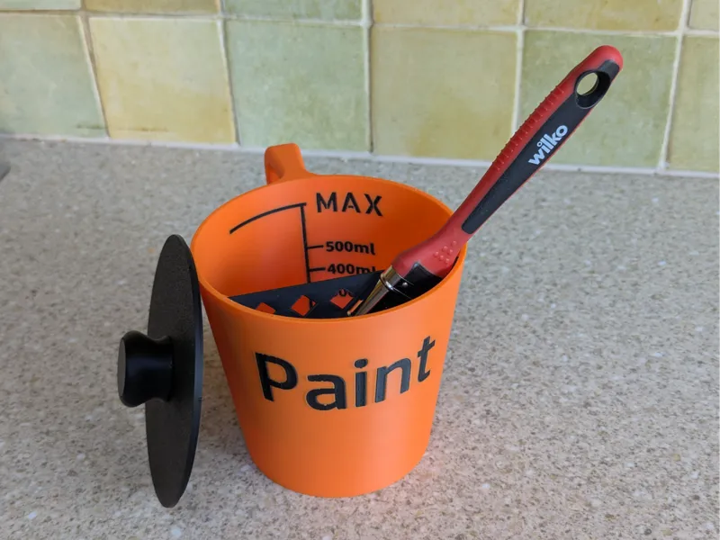 Paint Pot with Lid, Draining & Scraping Inserts