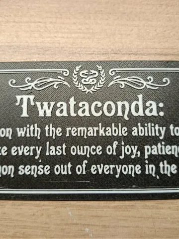 Soporte: Twataconda — vista de referencia 2