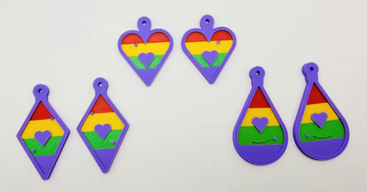 Rainbow Heart Earrings Set view 2