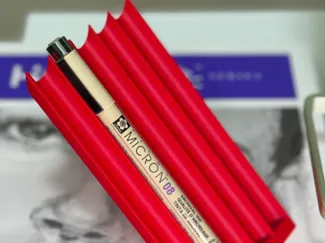 Elegant Pen Holder 