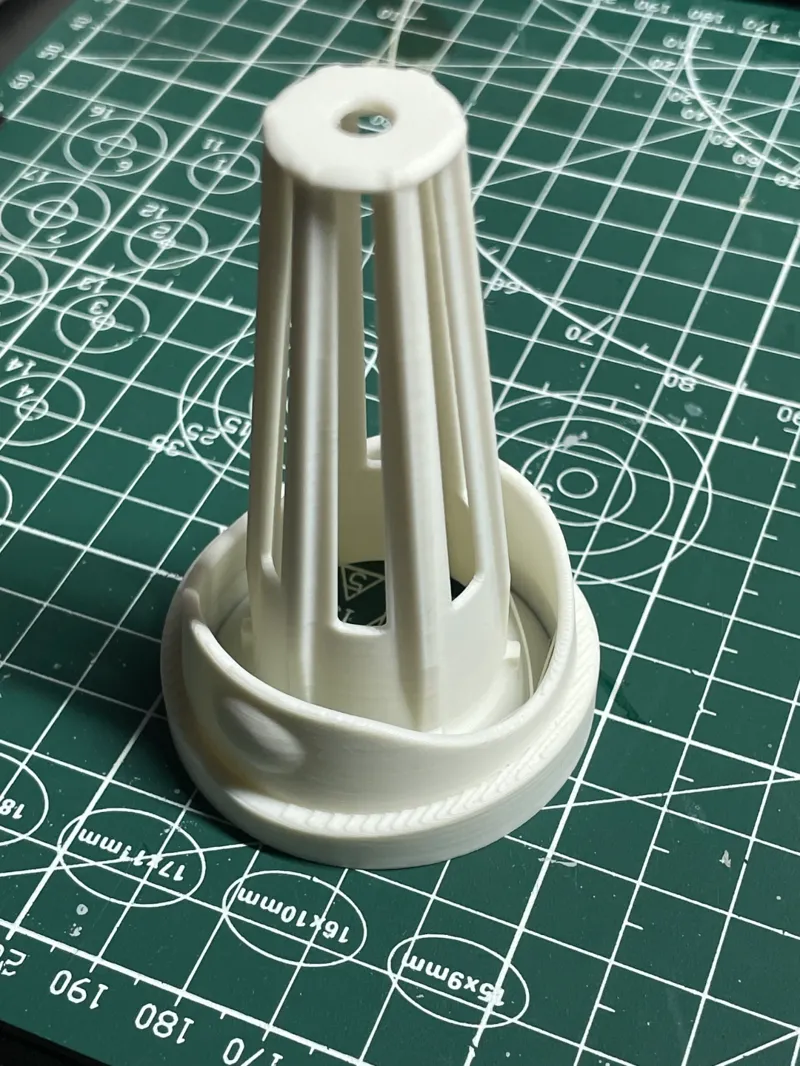Lettuce Grow Farmstand adapter for Aerogarden pods