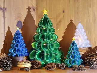 Shiny Christmas Tree (tealight compatible)
