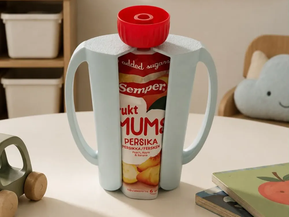 Soporte: Baby food pouch holder. Referencia del modelo original.