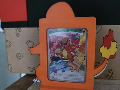 Charmander Card Holder – Toploader Stand