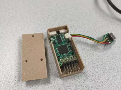 a rc helicopter flight controller box 