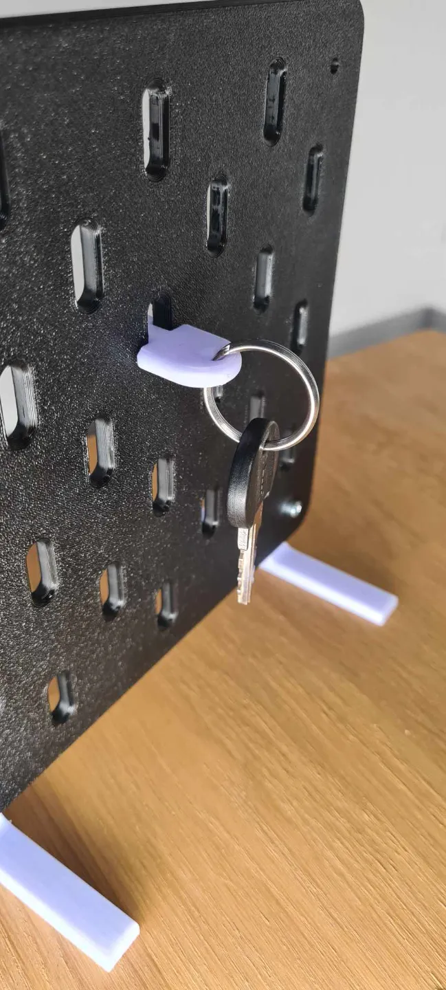 Skådis Keychain
