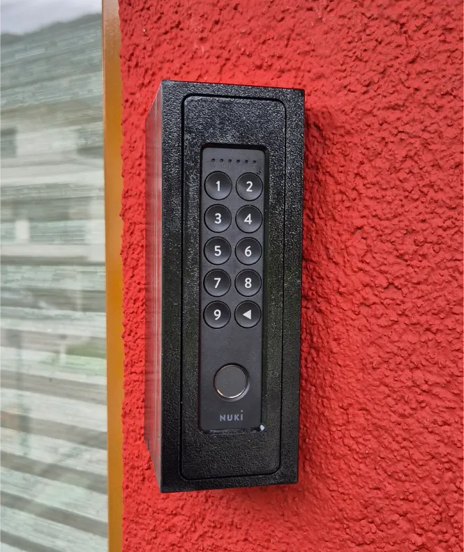 Nuki Keypad 2.0 Wandhalterung und Montageplatte