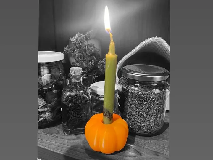 Pumpkin Candle Holder – Exclusive Design