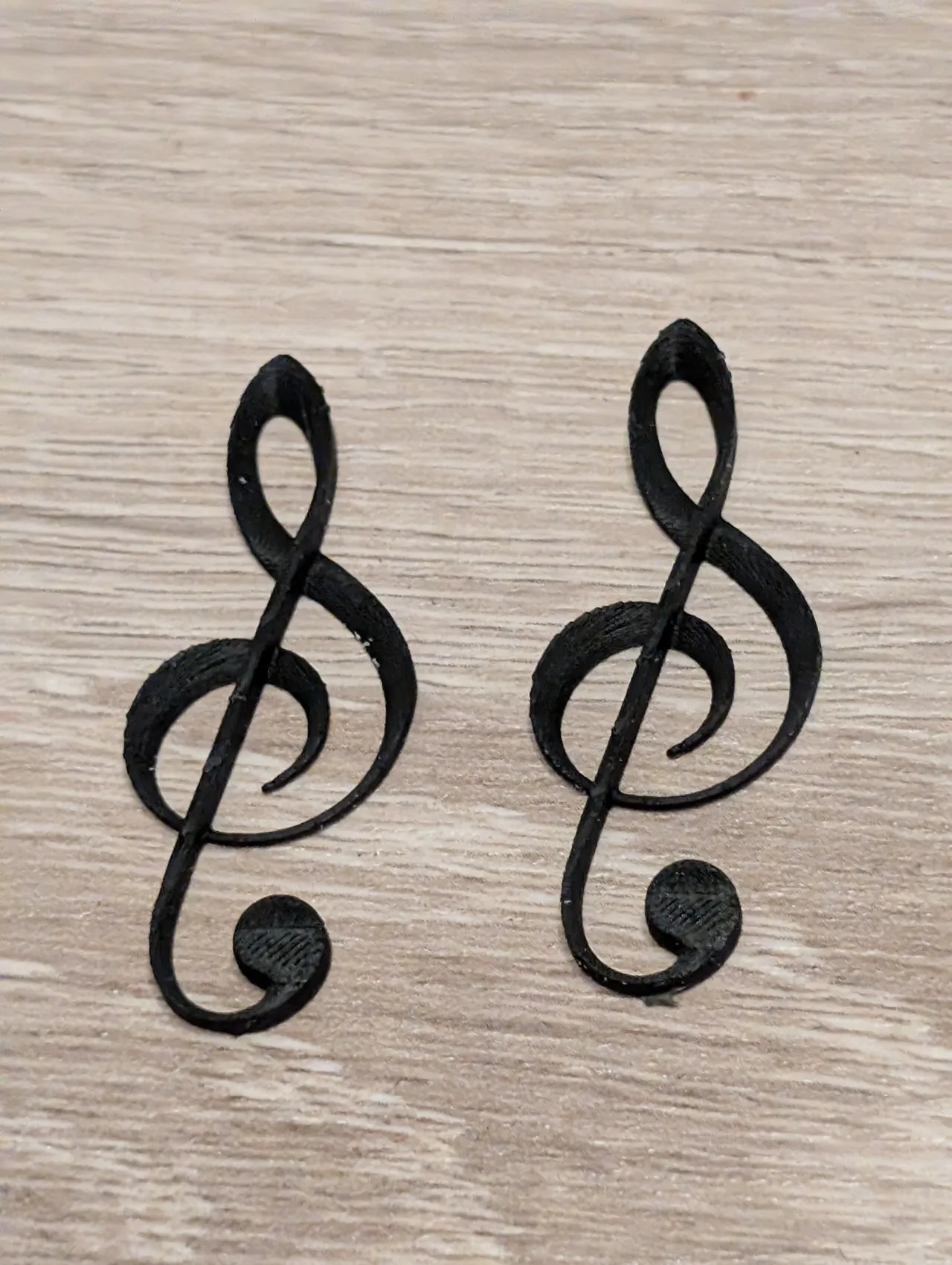 Elegant Clef Drop Earrings view 2