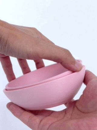 Detachable dual-use elevated pet bowl and dual-use storage box suitable for travel