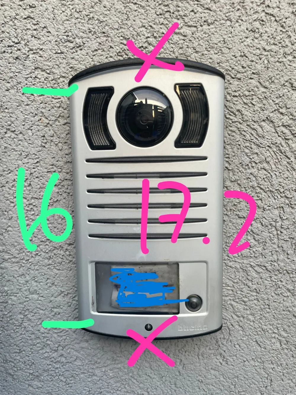 TILTED INTERCOM EXTENSION-ESTEN. ANGOLATA CITOFONO by ilmanu - MakerWorld